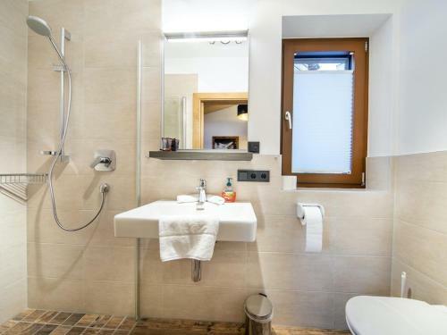 Charming Chalet With 3 Bathrooms, Near A Baby Lift