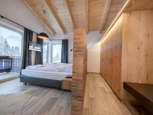 Top Class Chalet With 3 Bathrooms Near Small Slope