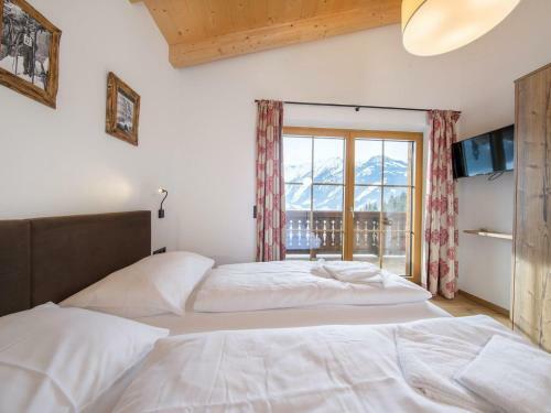Luxury Chalet With Four Bathrooms, Close To A Lift