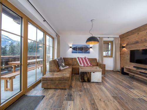 Luxury Chalet With Four Bathrooms, Close To A Lift