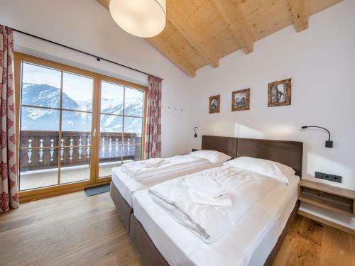 Luxury Chalet With Four Bathrooms, Close To A Lift