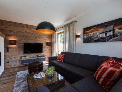 Luxury Chalet With Four Bathrooms, Close To A Lift