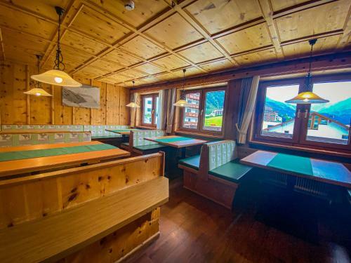 Hotel Alpenblume