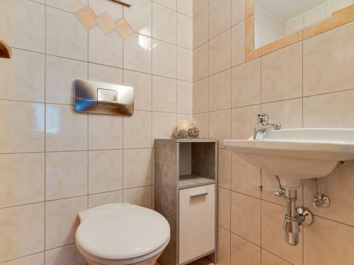 Mountain-view Apartment In �tz With Terrace