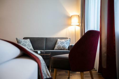 Hotel Elefant Family Business