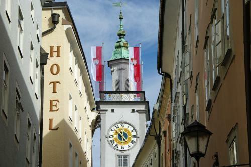Hotel Elefant Family Business
