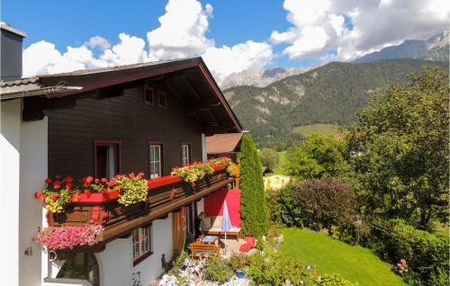 Nice Apartment In Saalfelden With 2 Bedrooms