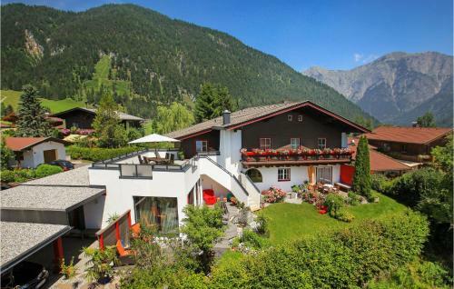 Nice Apartment In Saalfelden With 2 Bedrooms