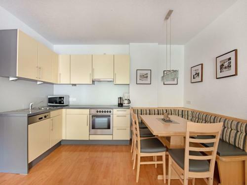 Restful Apartment In Sankt Anton Am Arlberg With Sauna
