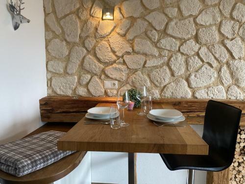 Alpine Studio Apartment By AA Holiday Homes