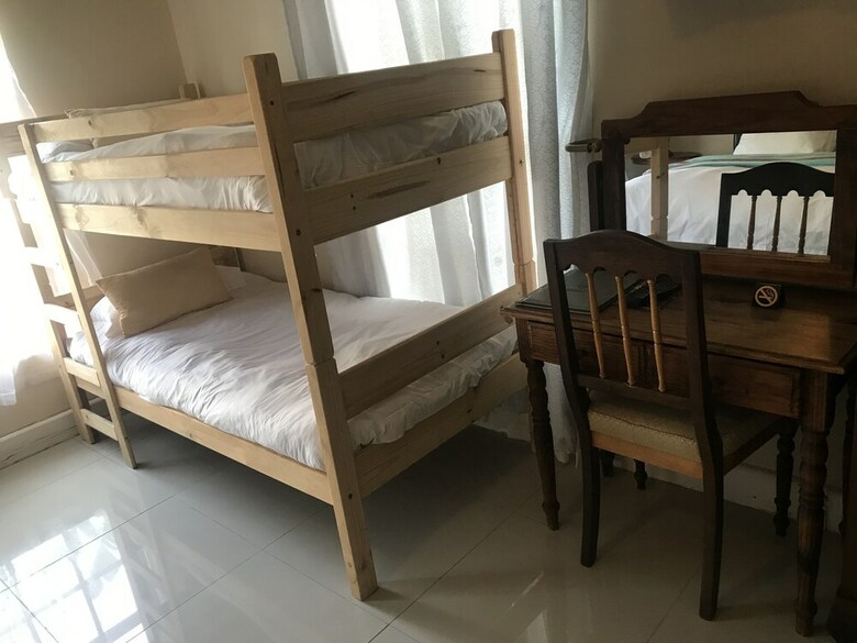 Hostal Blouberg Manor