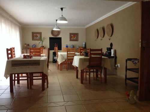 Hostal Woodpecker's Inn