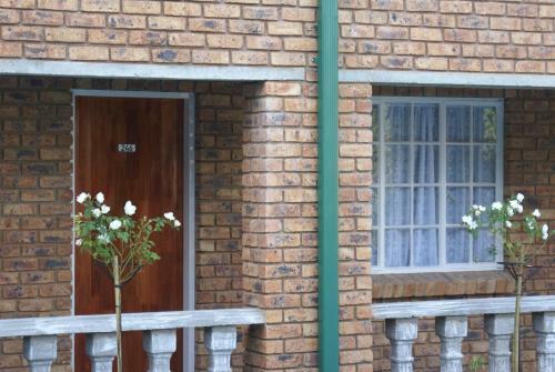 Airport Inn Bed And Breakfast