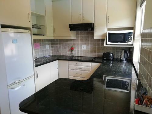 Hostal Maroela House Guest Accommodation