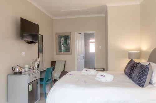 Hostal Maroela House Guest Accommodation