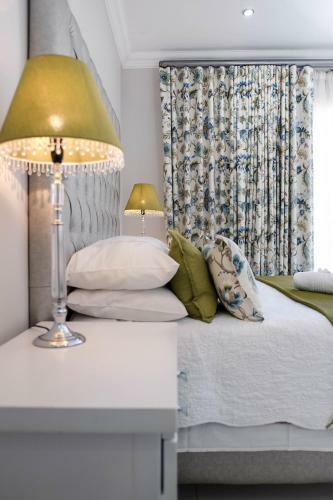 Hostal Hill Top Guesthouse