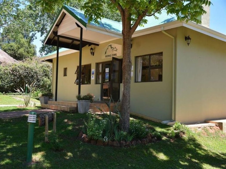 Hotel Gooderson Monks Cowl Golf Resort