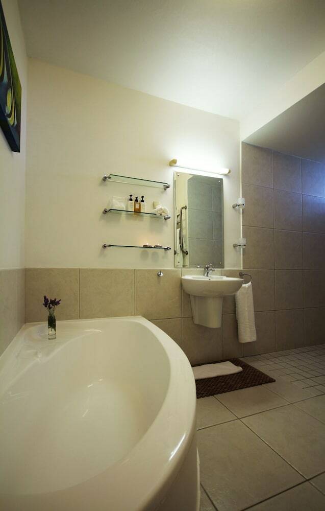 Hostal Bosavern Guest House