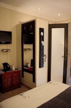 Hostal Sunset Ridge Guest House