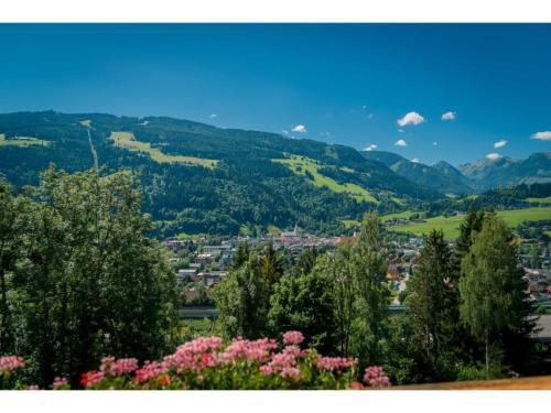 Pretty Holiday Home In Schladming On The Slopes