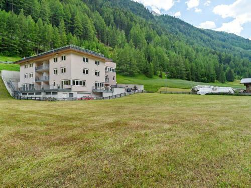 Hilltop Apartment In Zwieselstein With Balcony