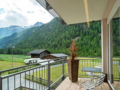 Alluring Apartment In Zwieselstein With Ski Storage