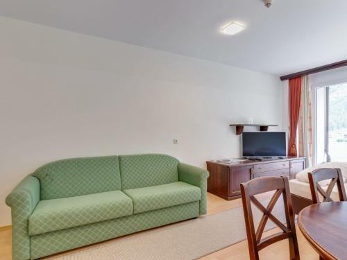 Mountain-view Apartment In Zwieselstein With Balcony