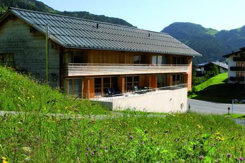 Apartamento Caroline�s Appartement In Warth Am Arlberg