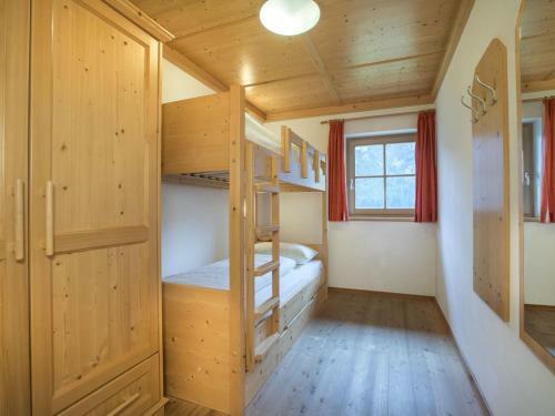 Big, Cozy Chalet With Sauna, Close To K�nigsleiten
