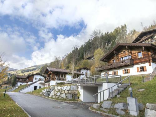 Big, Cozy Chalet With Sauna, Close To K�nigsleiten