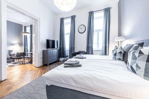 Eddie?s Design Apartments