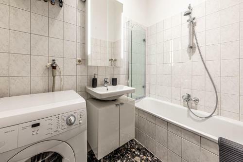 Eddie?s Design Apartments