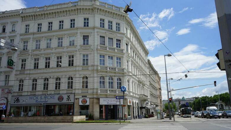 Kh Opera Apartments