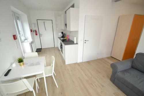 Sch�nbrunn (08): Stylisches 3-personen Apartment