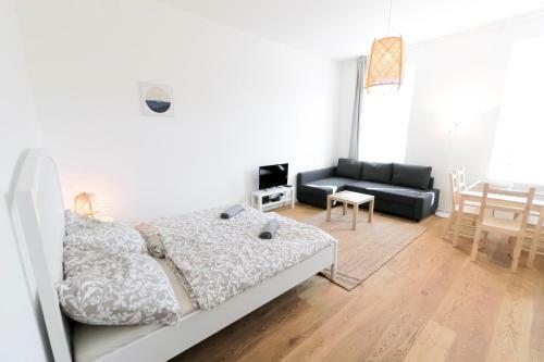 Vienna Living Apartments - Hasnerstra�e