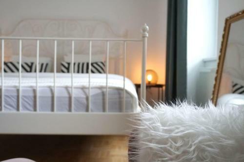 Apartamento Lavish 4bdr Self-check-in Apt With Balcony