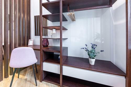 Zeus Design Apartments