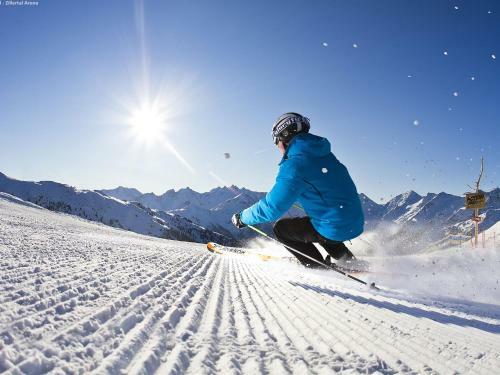 Spacious Chalet With Sauna In Krimml, 400 M From The Ski-bus Stop