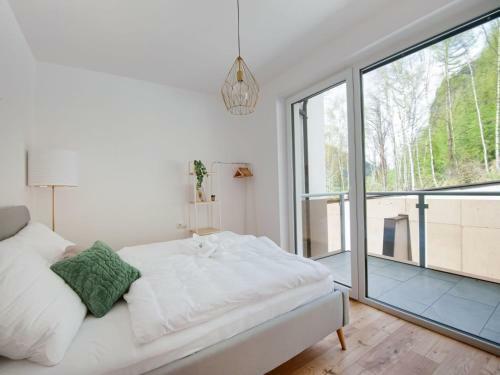 Chic Apartment In L�ngenfeld With Balcony