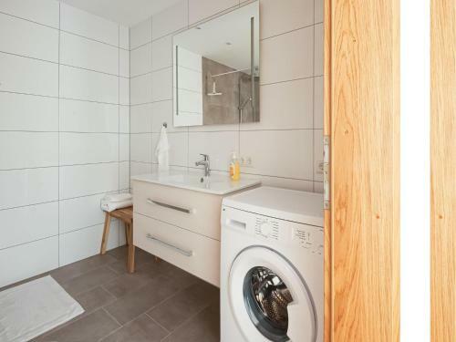 Chic Apartment In L�ngenfeld With Balcony