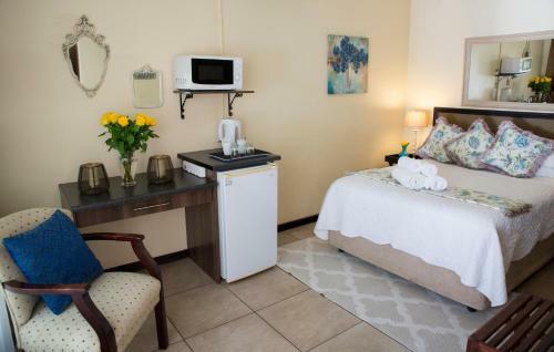 Hostal Franka Guesthouse