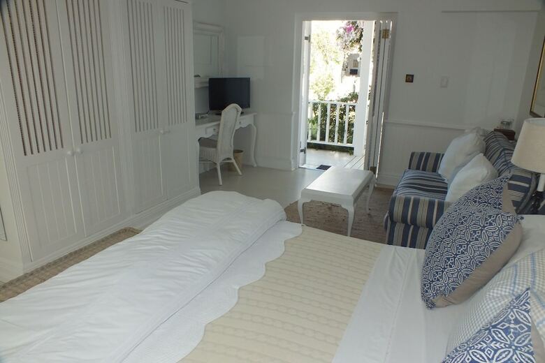Hostal Southern Cross Beach House