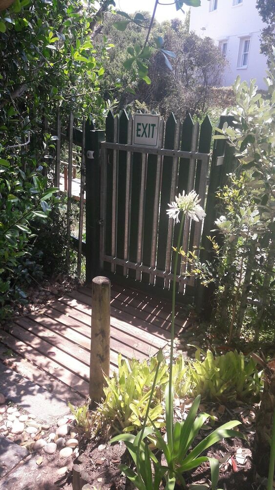 Hostal Southern Cross Beach House