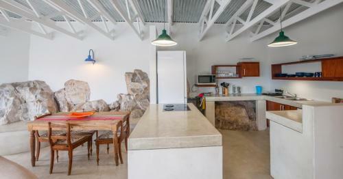 Bed & Breakfast Plett Beachfront Accommodation