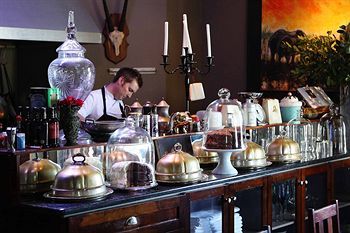 Hotel Grand Cafe & Rooms