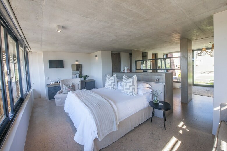 Hostal Christiana Lodge