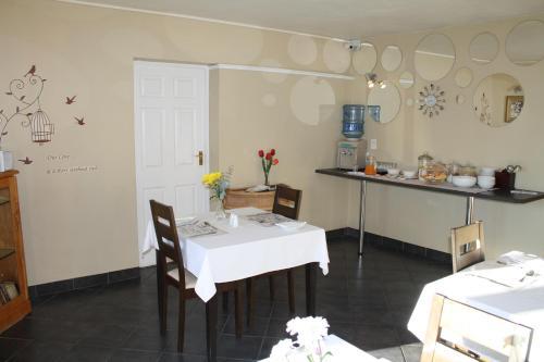 Bed & Breakfast Ohannas Bnb & Self Catering