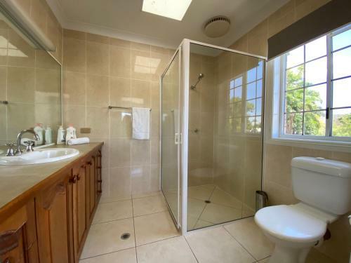 Townsville Wistaria Spacious Home