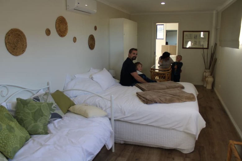 Bed & Breakfast Aligning Health Retreat & Day Spa