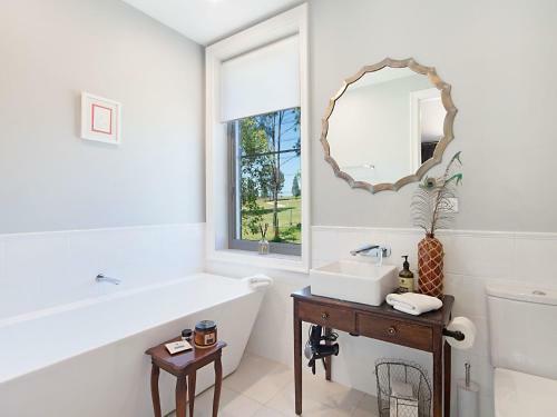 Block Eight 4 Water View Luxe Villa